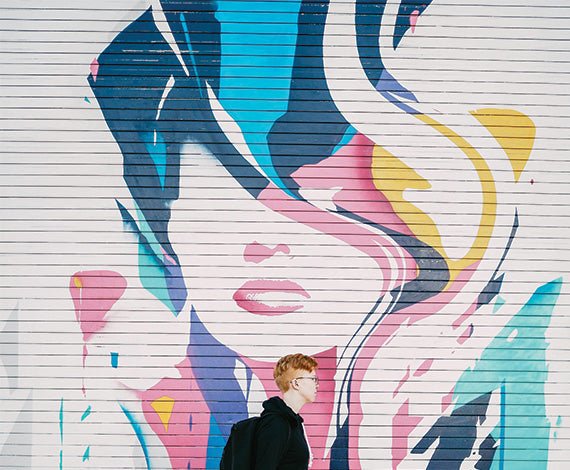 Nova Rey – Blending Street Art with Fashion - Zayiq